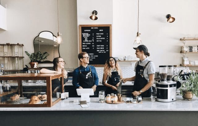 Bartender y Tareas de Mostrador